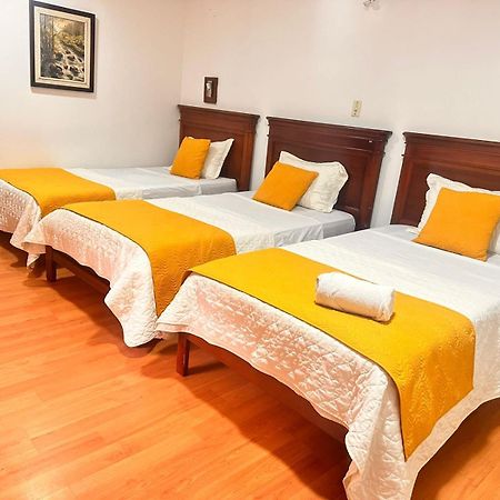 Hotel Coronel Cuenca Extérieur photo
