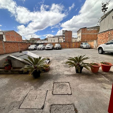 Hotel Coronel Cuenca Extérieur photo
