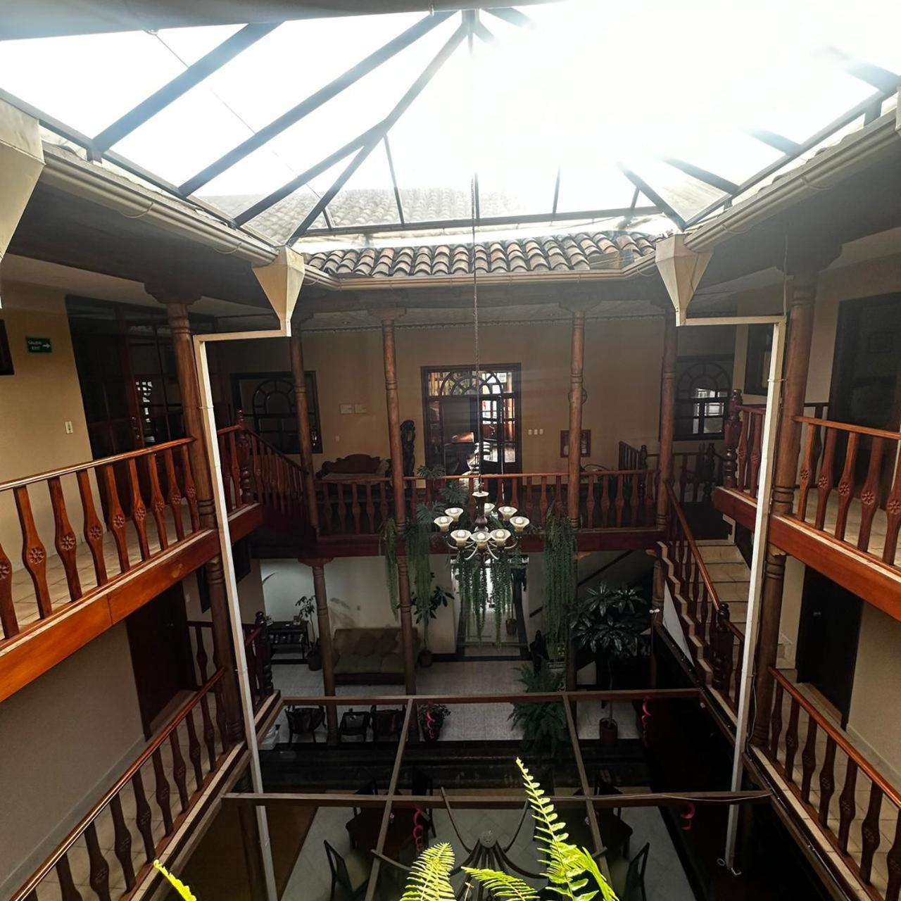 Hotel Coronel Cuenca Extérieur photo