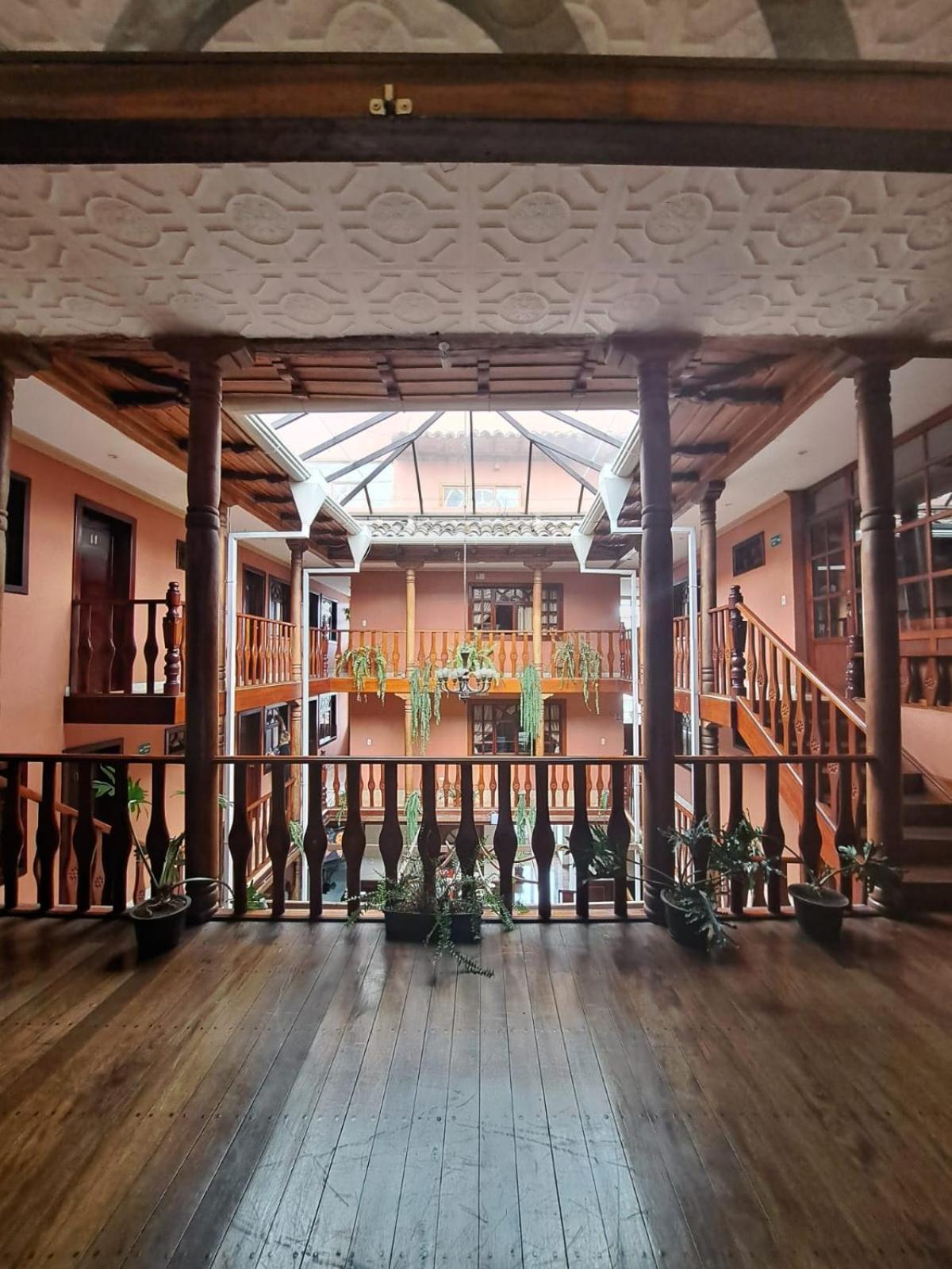 Hotel Coronel Cuenca Extérieur photo